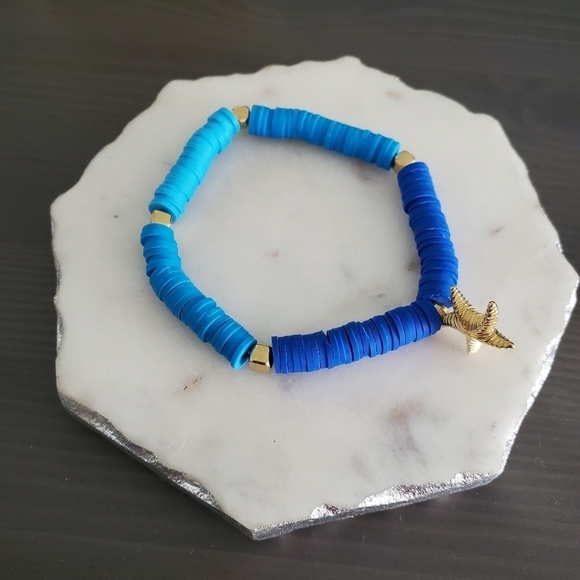 Handmade clay charm bracelet - Picture 1 of 2